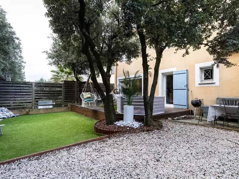 Maison, 119 m²