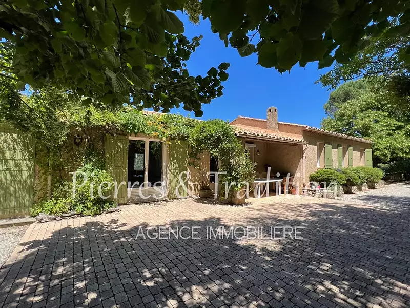 Maison, 175 m²