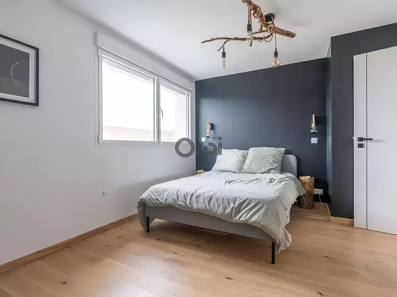 Maison, 253 m²