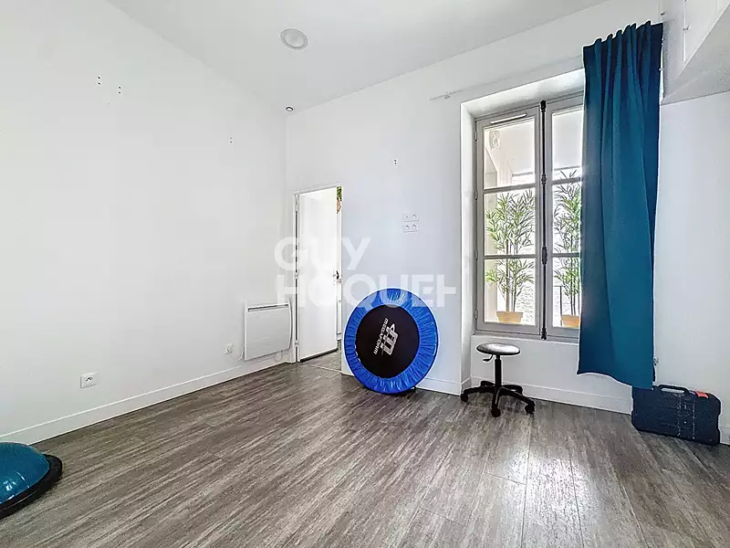 Divers, 70 m²