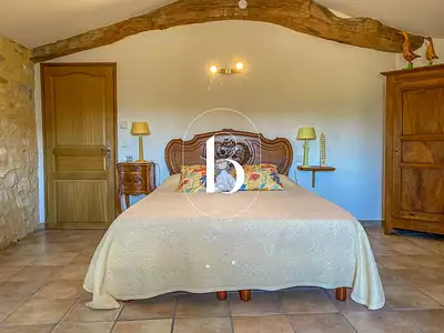Maison, 265 m²