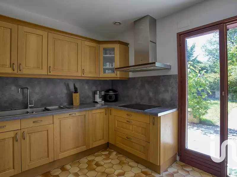 Maison, 200 m²