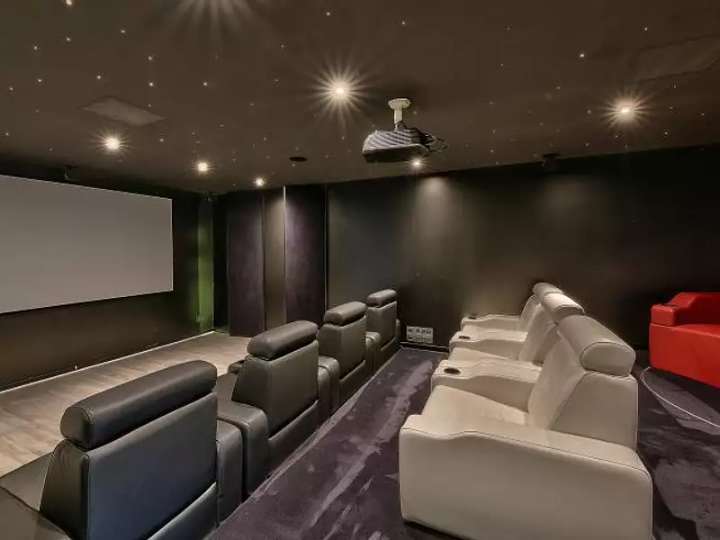 Maison, 603,58 m²