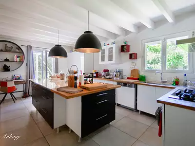 Maison, 180 m²