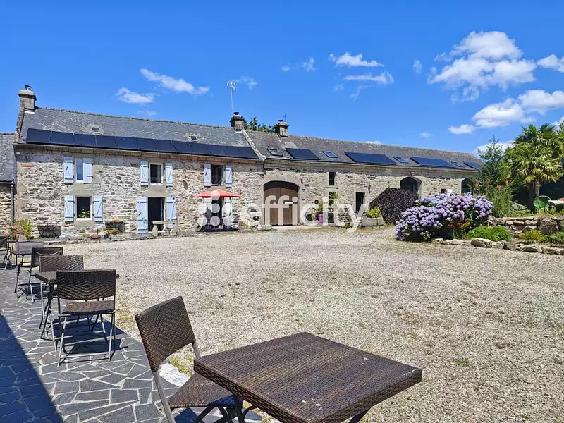 Maison, 466 m²