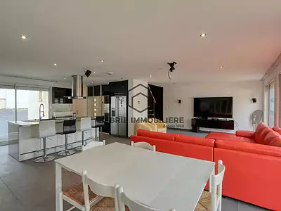 Maison, 155,94 m²