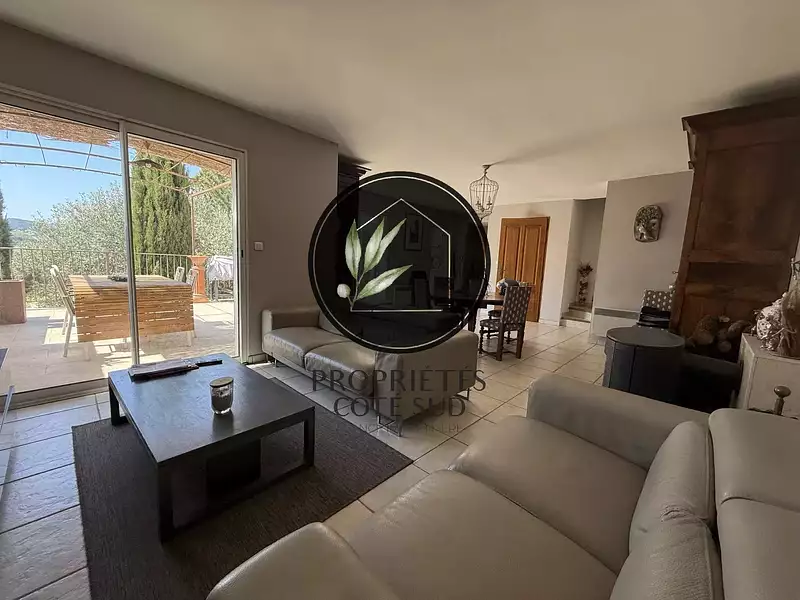 Maison, 155 m²