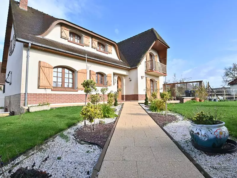 Maison, 164 m²