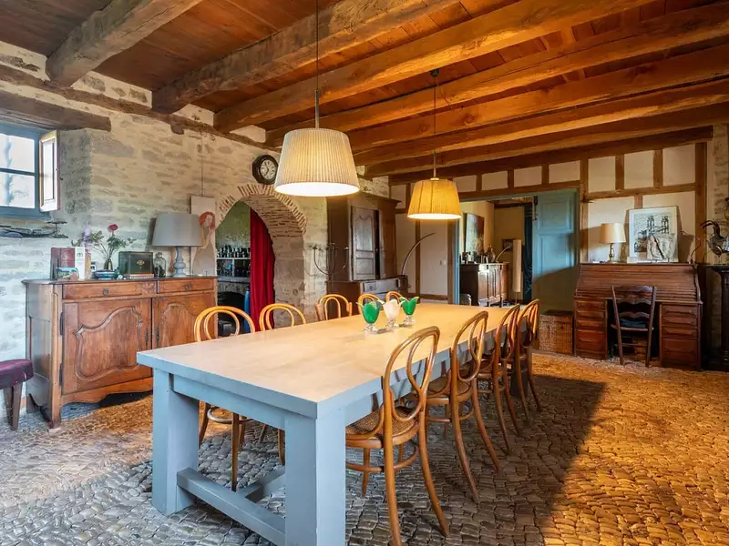 Maison, 370 m²