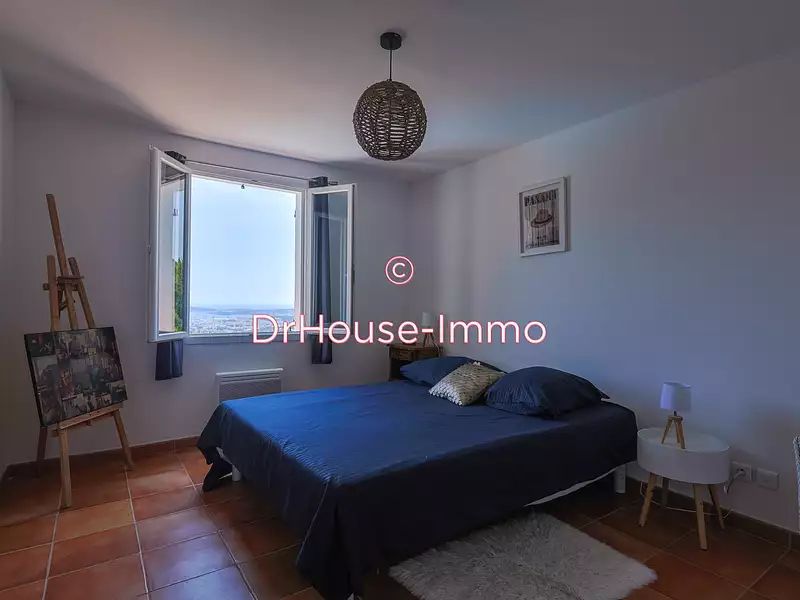 Maison, 111 m²