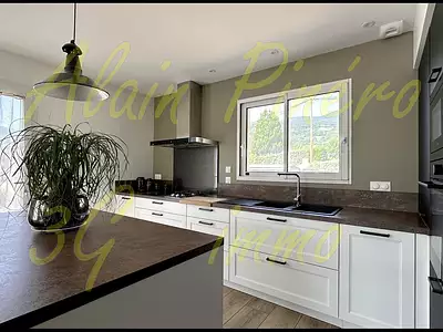 Maison, 93 m²