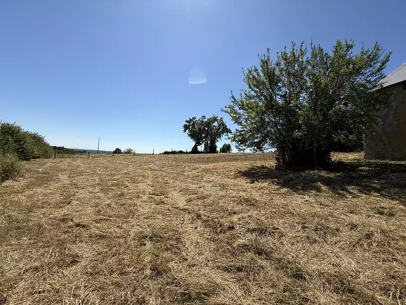 Terrain, 3 759 m²