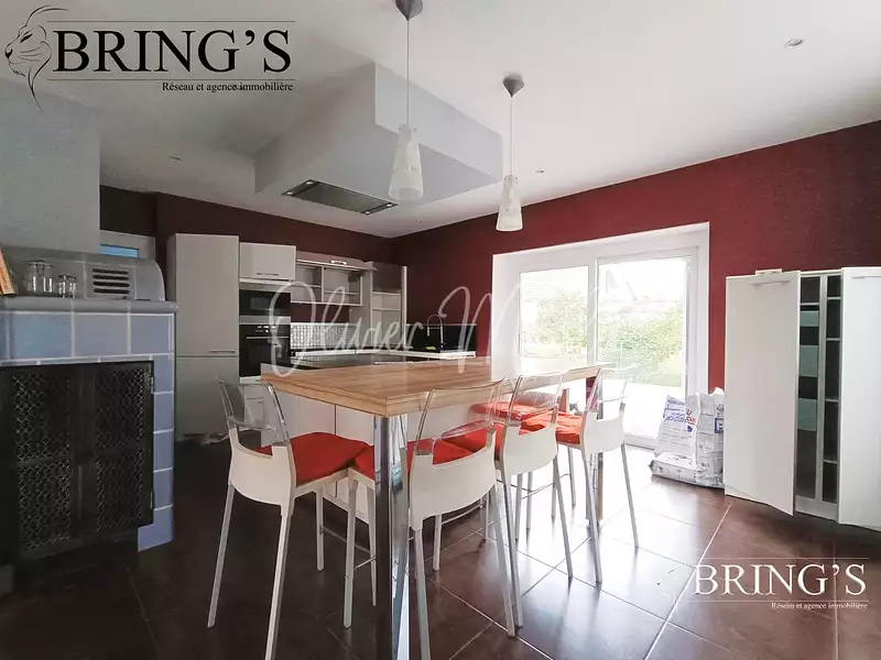 Maison, 227 m²