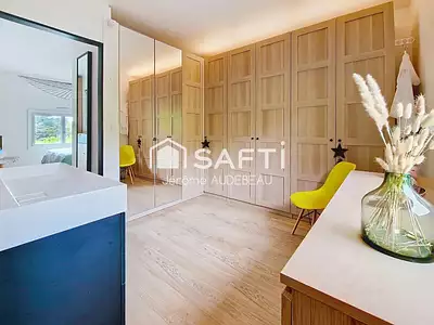 Maison, 191 m²