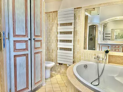 Maison, 181 m²