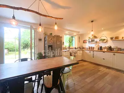 Maison, 200 m²