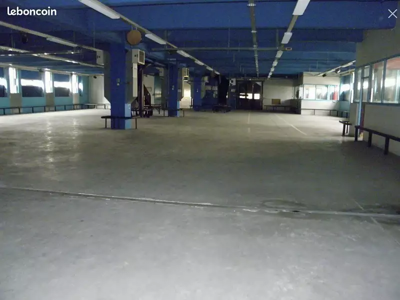 Immeuble, 3 000 m²
