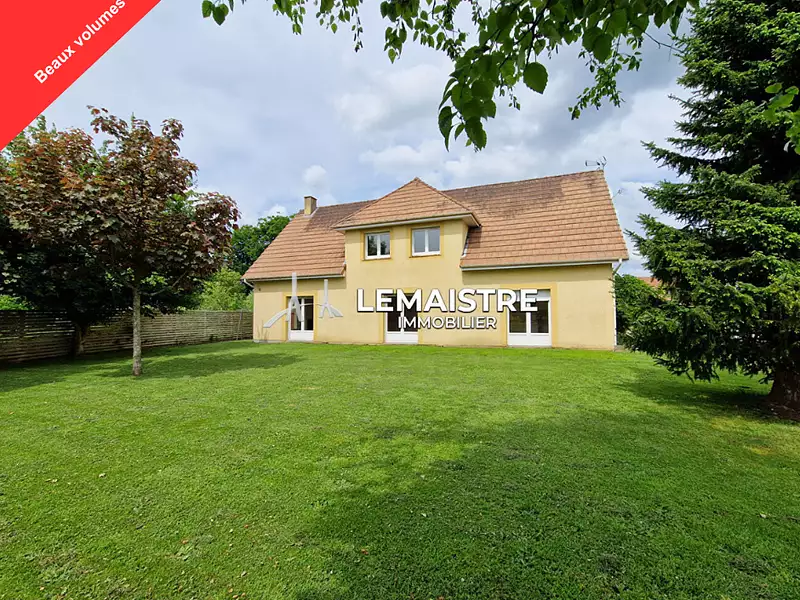 Maison, 180 m²