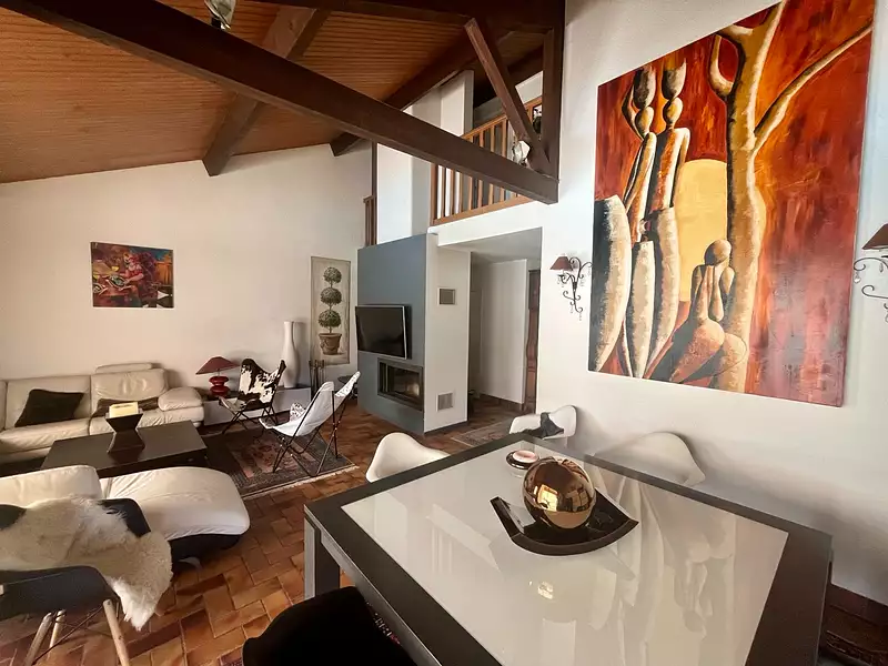 Maison, 167 m²
