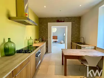 Maison, 240 m²