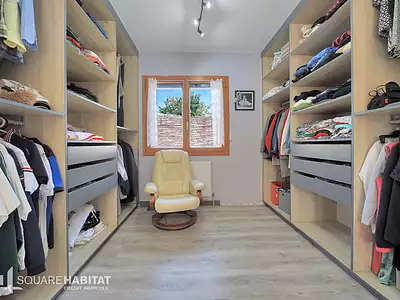Maison, 220 m²