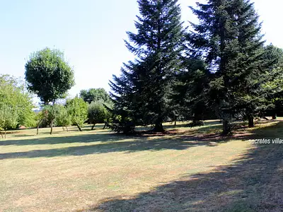 Terrain, 1 350 m²