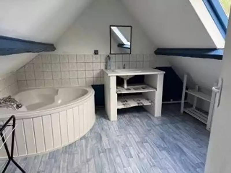 Maison, 198 m²
