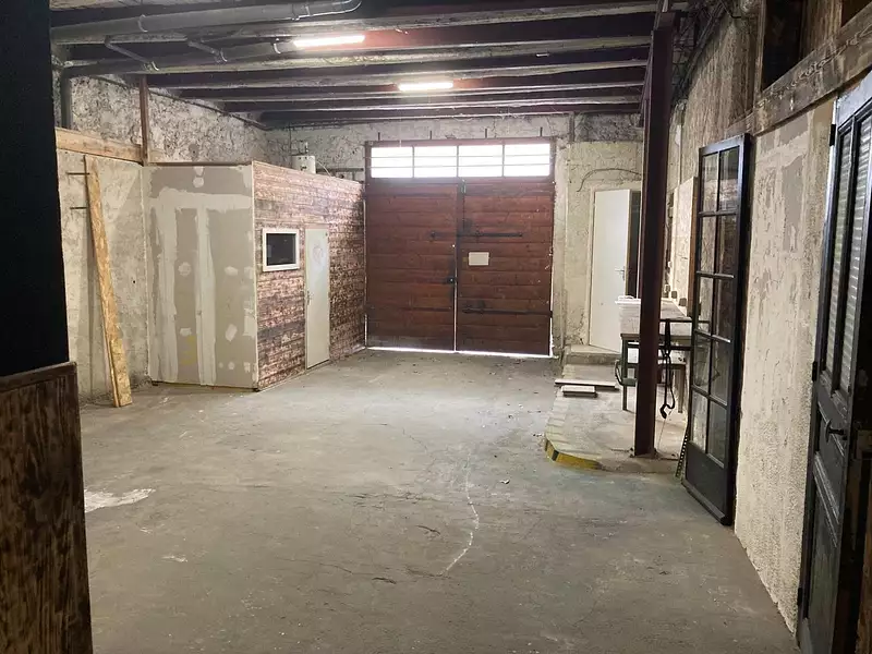 Parking, 91 m²