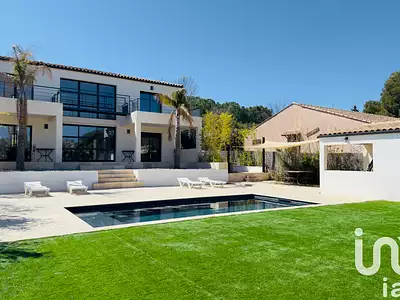 Maison, 138 m²