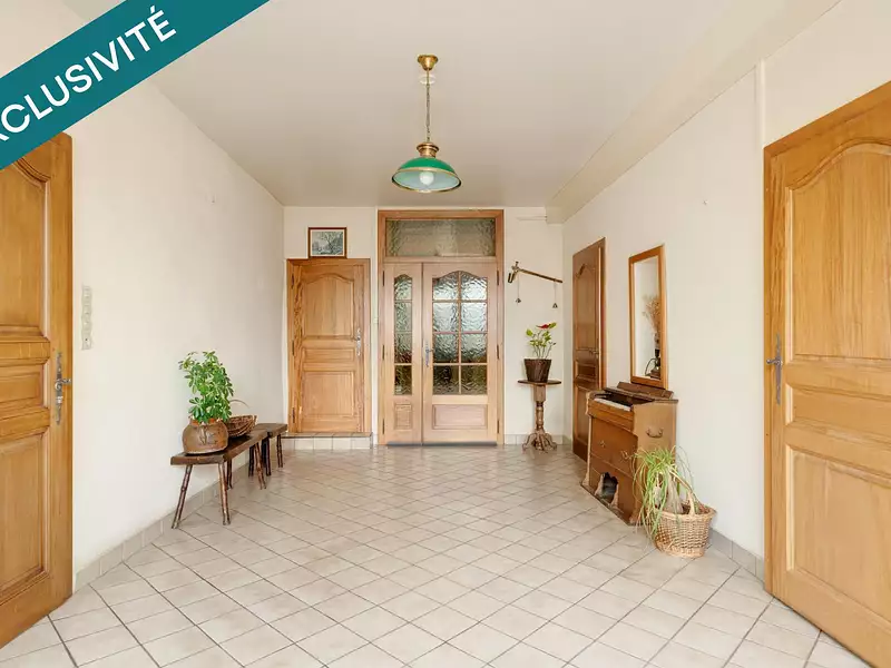Maison, 223 m²