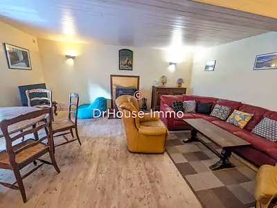 Maison, 270 m²