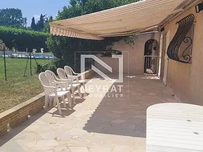 Maison, 75 m²