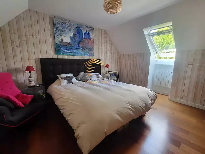 Maison, 176 m²