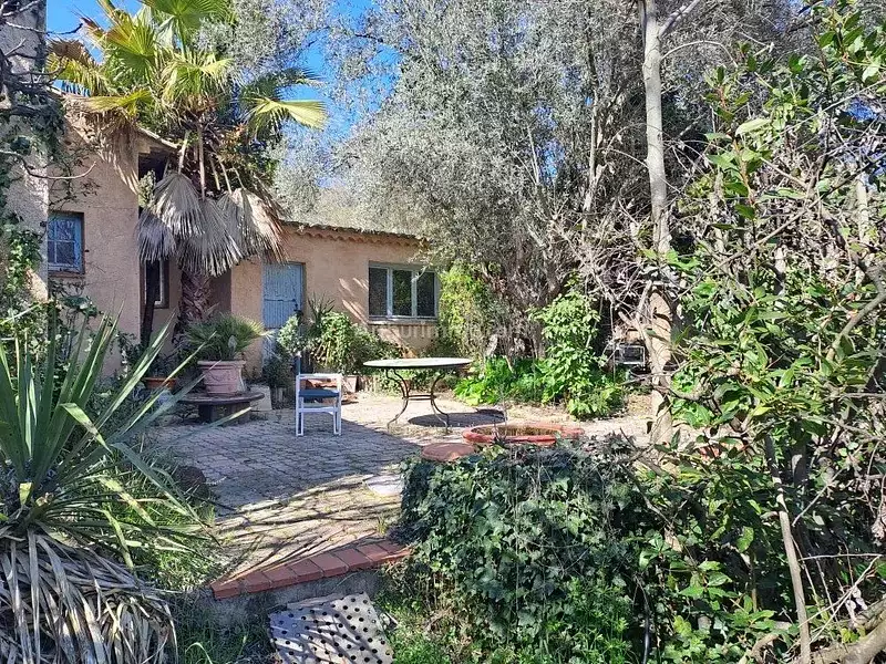 Maison, 205 m²