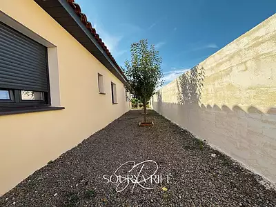 Maison, 165 m²