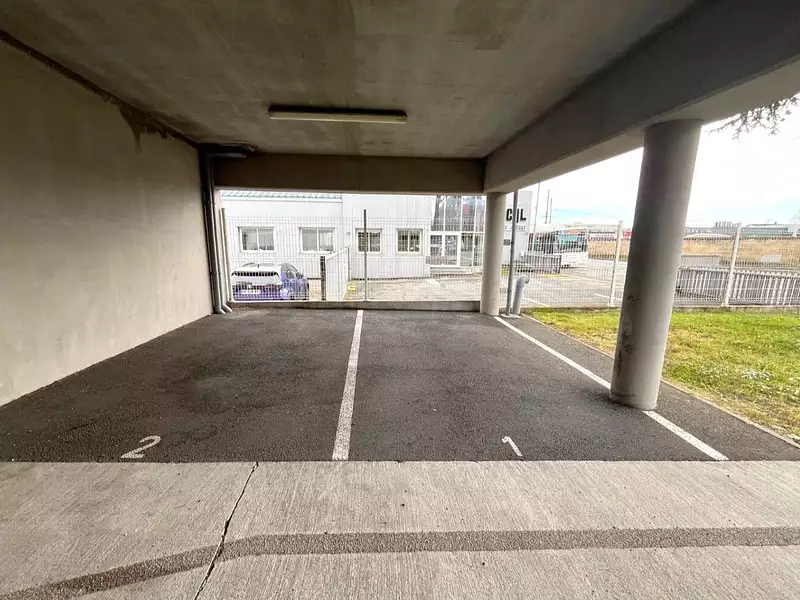 Parking, 12 m²