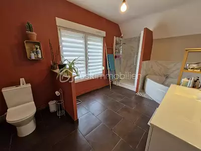 Maison, 195 m²