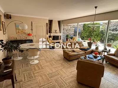 Maison, 174 m²