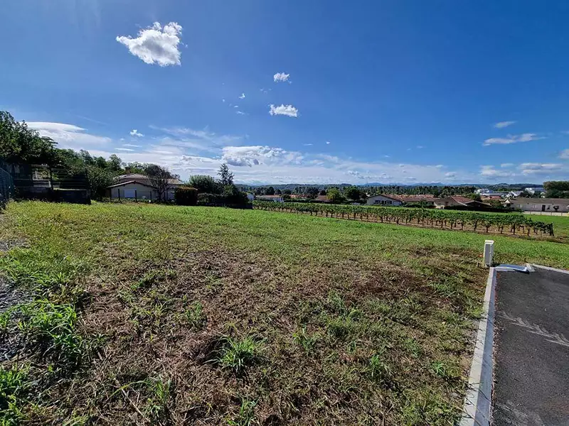 Terrain, 595 m²