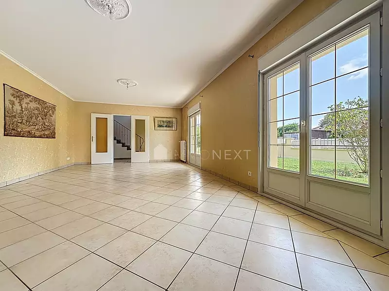 Maison, 203 m²