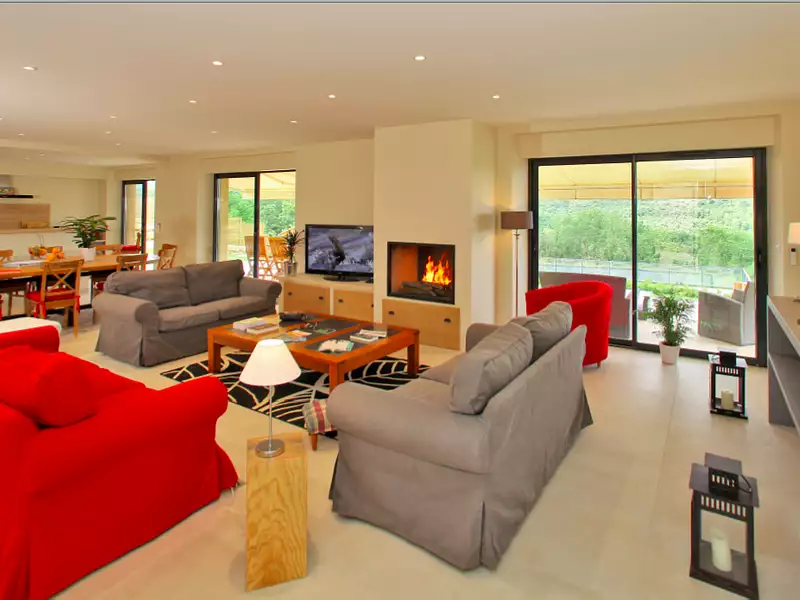 Maison, 760 m²