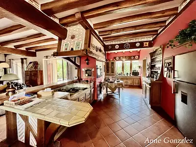 Maison, 220 m²
