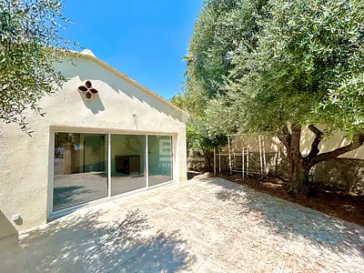 Maison, 180 m²