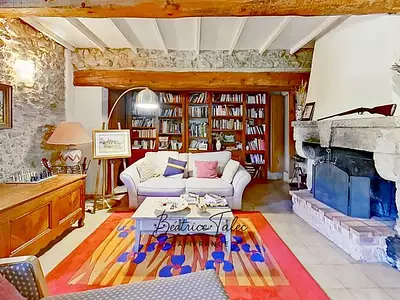 Maison, 370 m²
