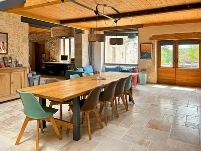 Maison, 885 m²