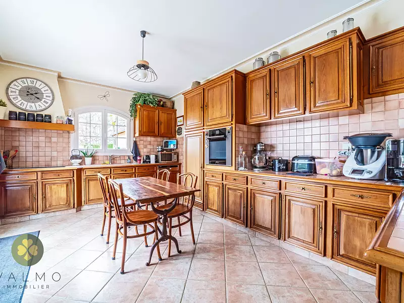 Maison, 266 m²