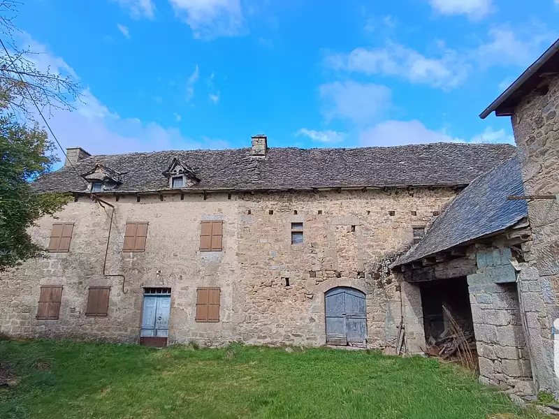 Maison, 645 m²