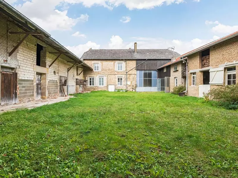 Maison, 152 m²