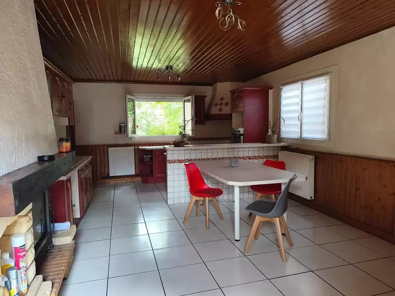 Maison, 146 m²