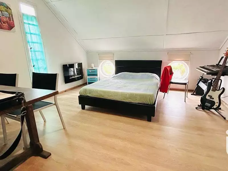 Maison, 184 m²